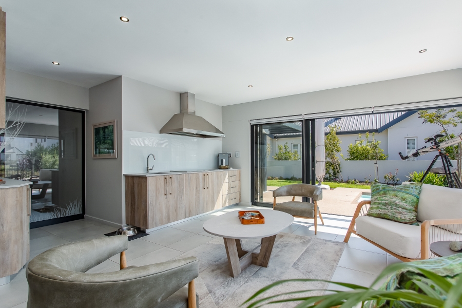 4 Bedroom Property for Sale in Val De Vie Estate Western Cape